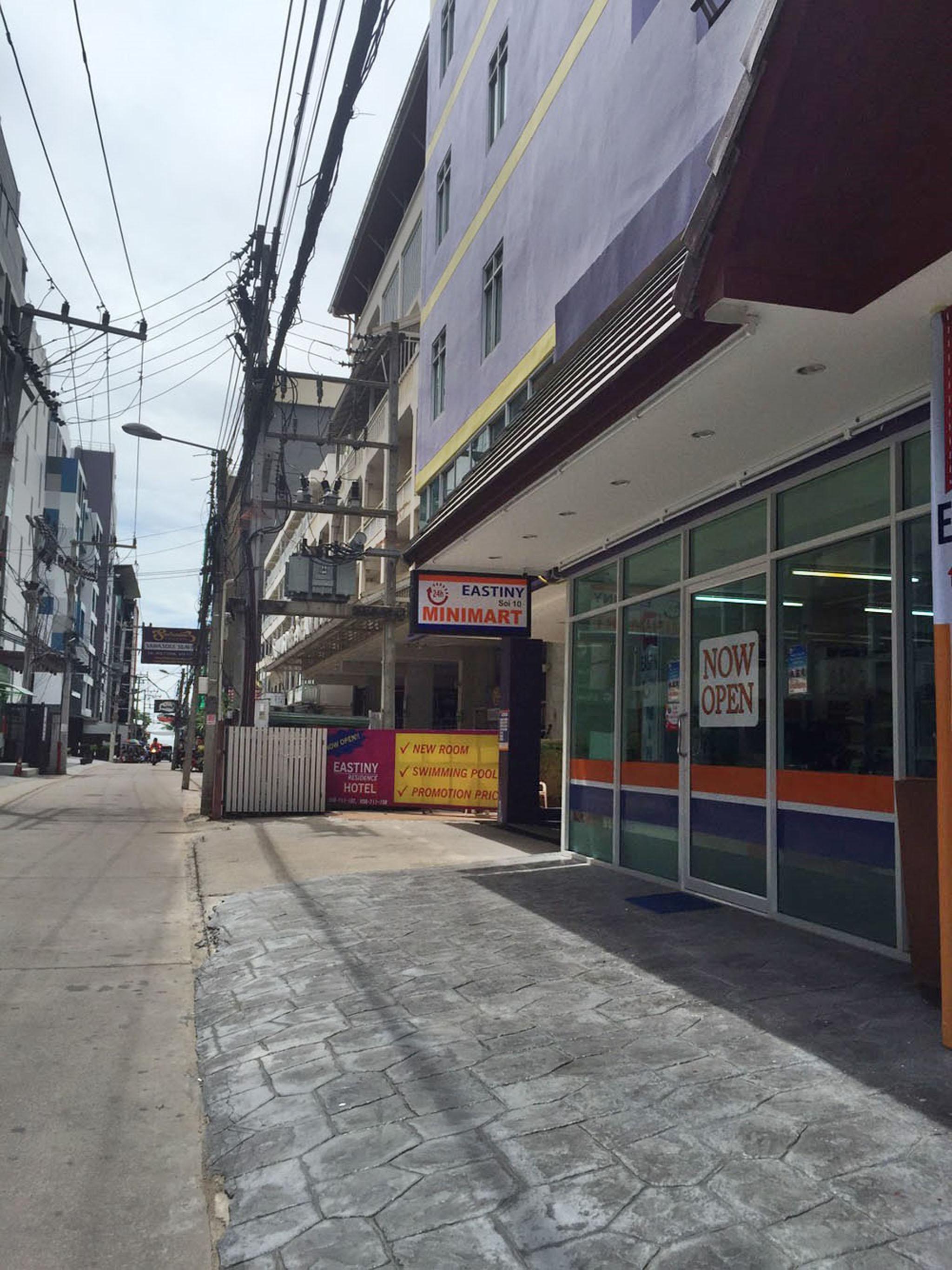 Eastiny Residence Hotel Pattaya Luaran gambar
