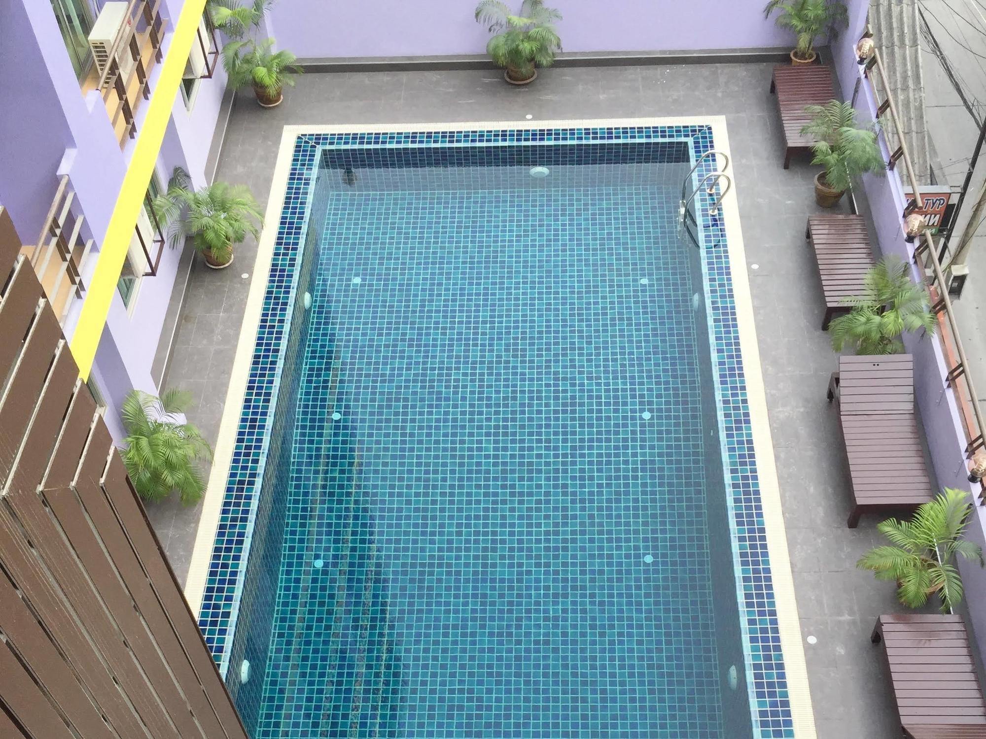 Eastiny Residence Hotel Pattaya Luaran gambar