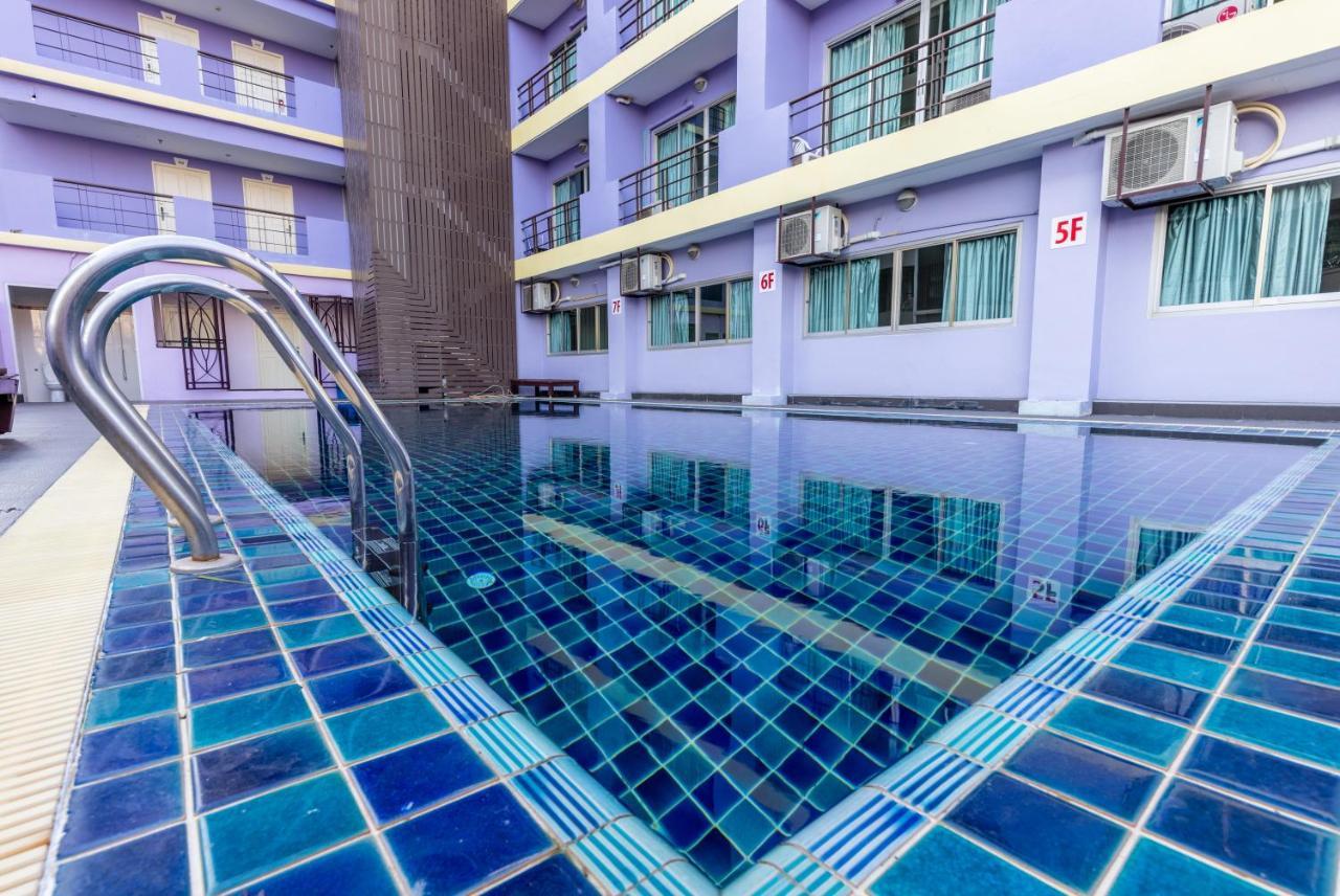 Eastiny Residence Hotel Pattaya Luaran gambar