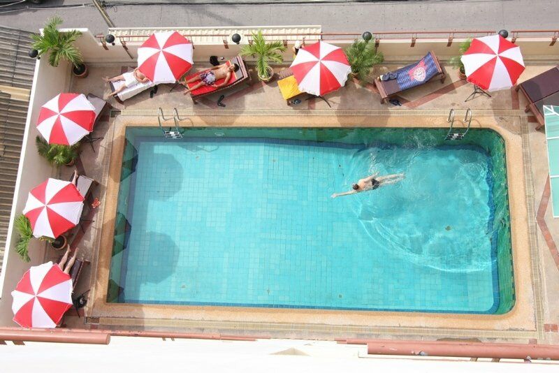Eastiny Residence Hotel Pattaya Luaran gambar